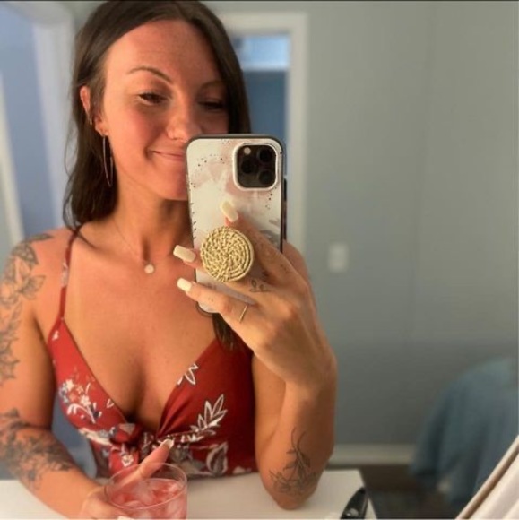 Meet your Posher, Bailea - Picture 1 of 1